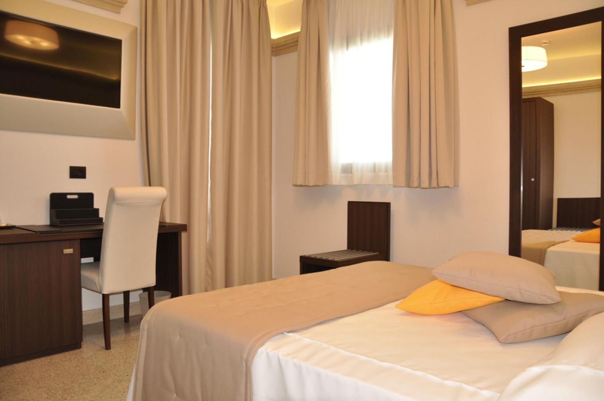 Bhb Hotel Manduria Zewnętrze zdjęcie
